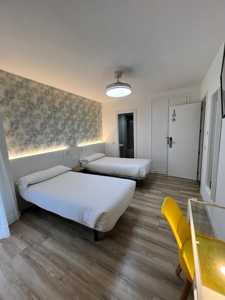 Iraipe Gorbea Hotel 6/48