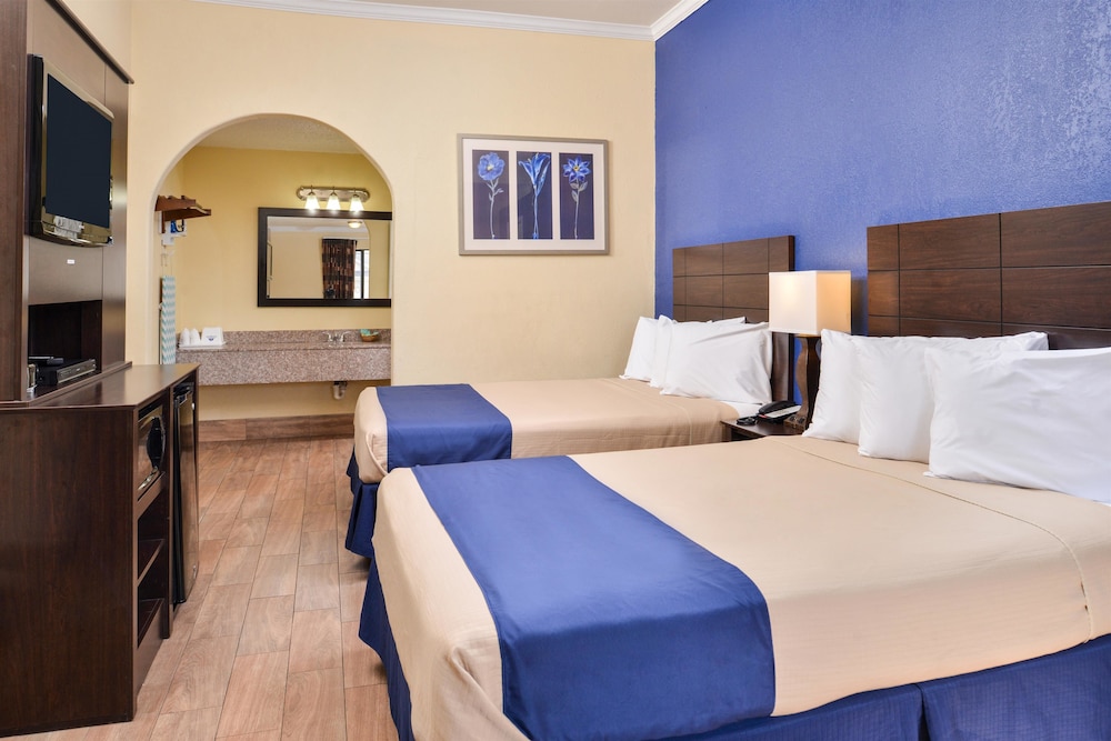 Americas Best Value Inn Medical Center Downtown 13/36