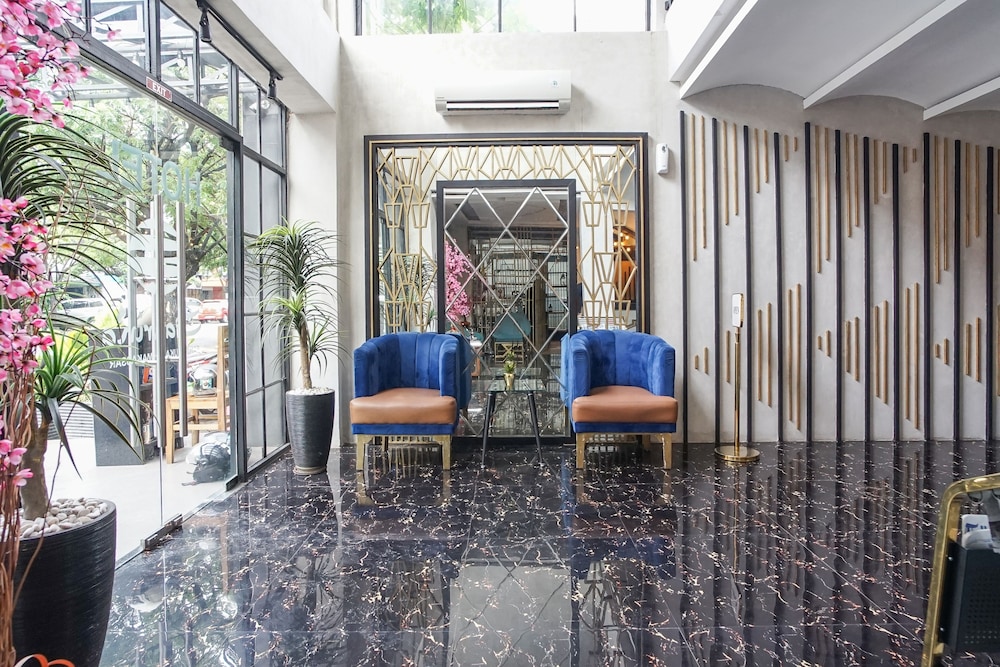 Hotel Sanrina Makassar 42/70