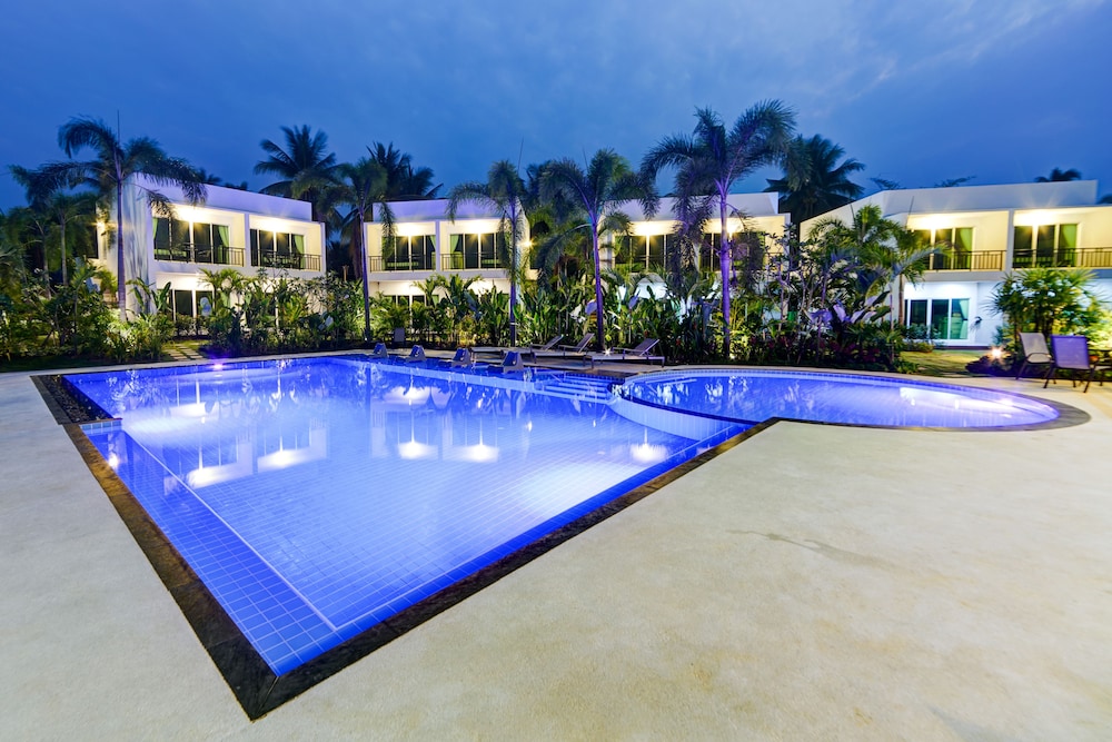 The Serenity Resort 3/70