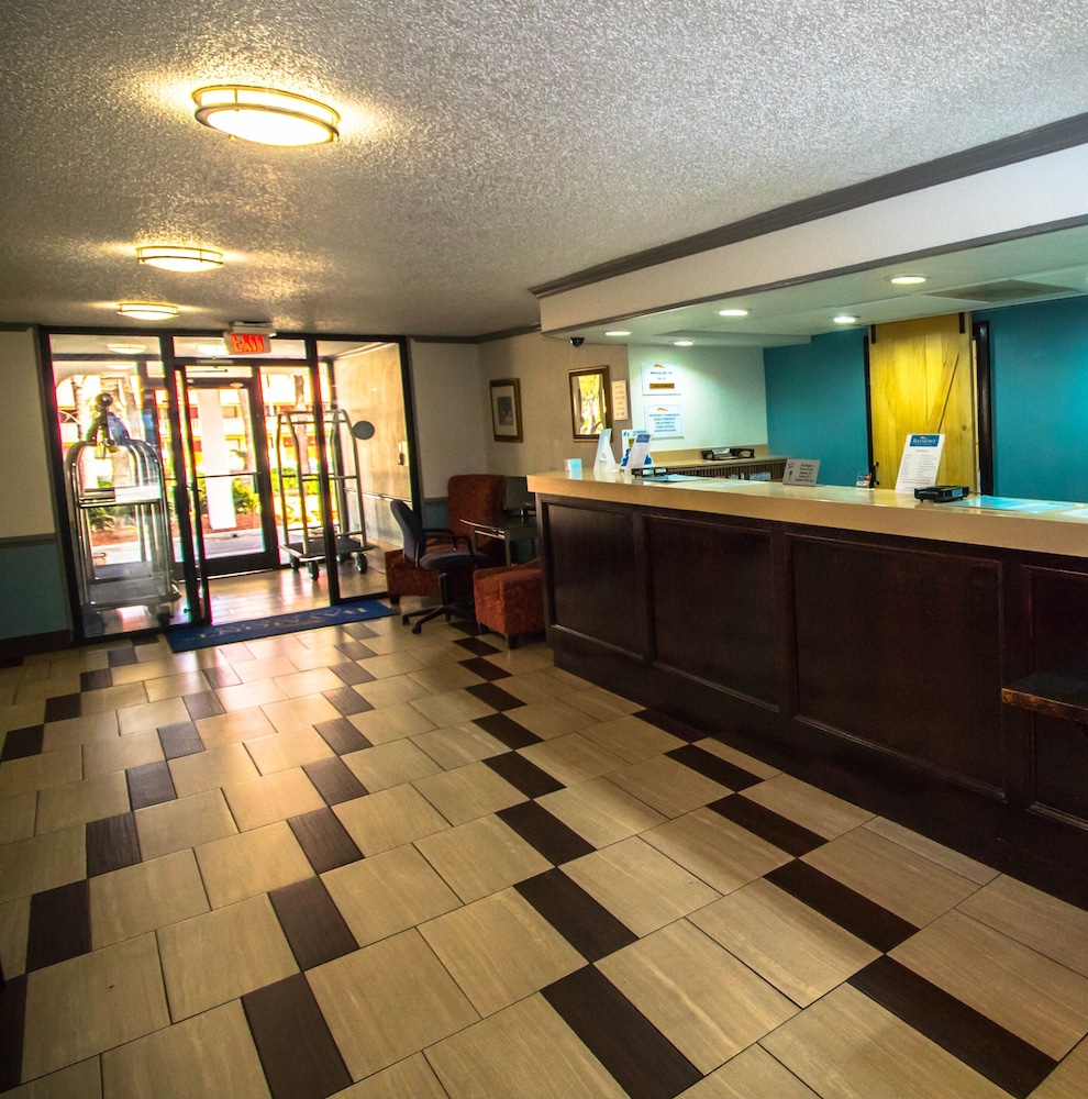 Sweet Dream Inn - University Park 9/33
