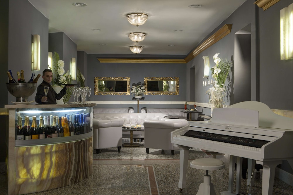 Golden Tulip Rome Piram 38/50