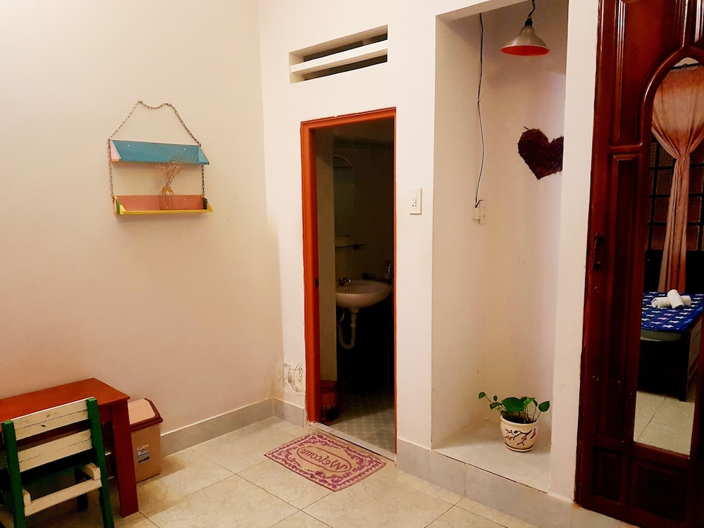 Little Home Hostel Nha Trang 28/41