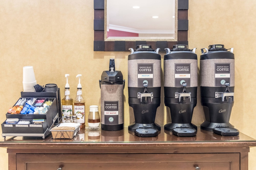 Residence Inn Holland 8/15