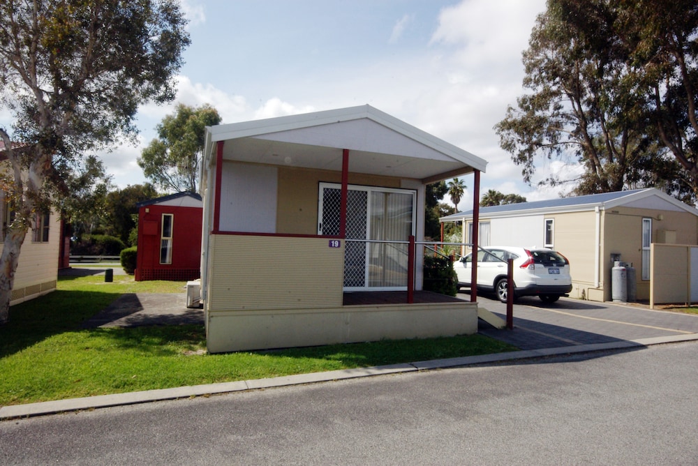 Albany Holiday Park 3/18