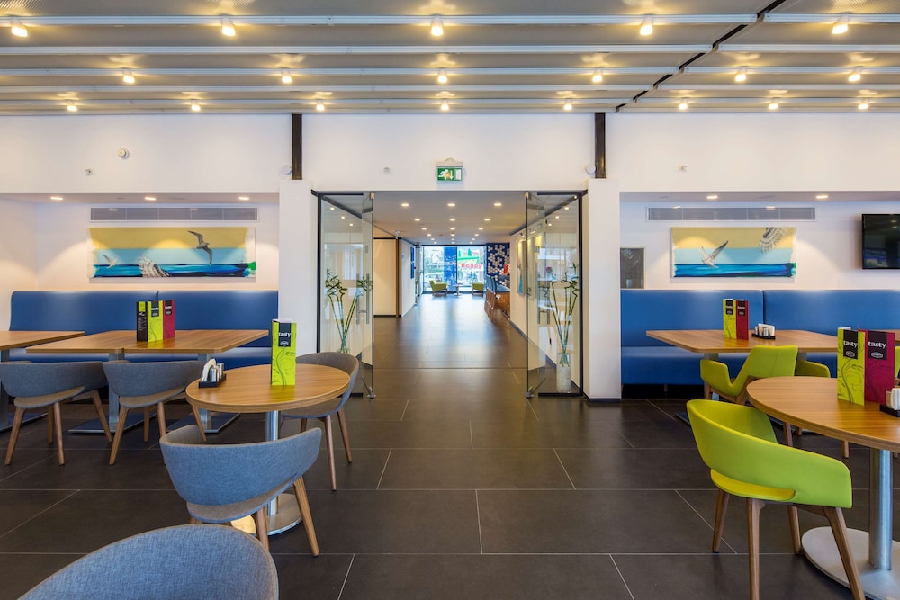 Hampton By Hilton Istanbul Sabiha Gokcen Airport 7/53