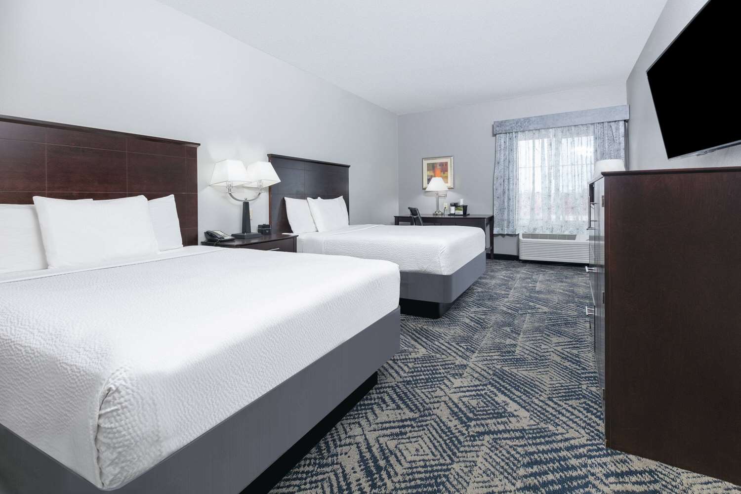 La Quinta Inn & Suites by Wyndham Tulsa Airpt / Expo Square 8/35
