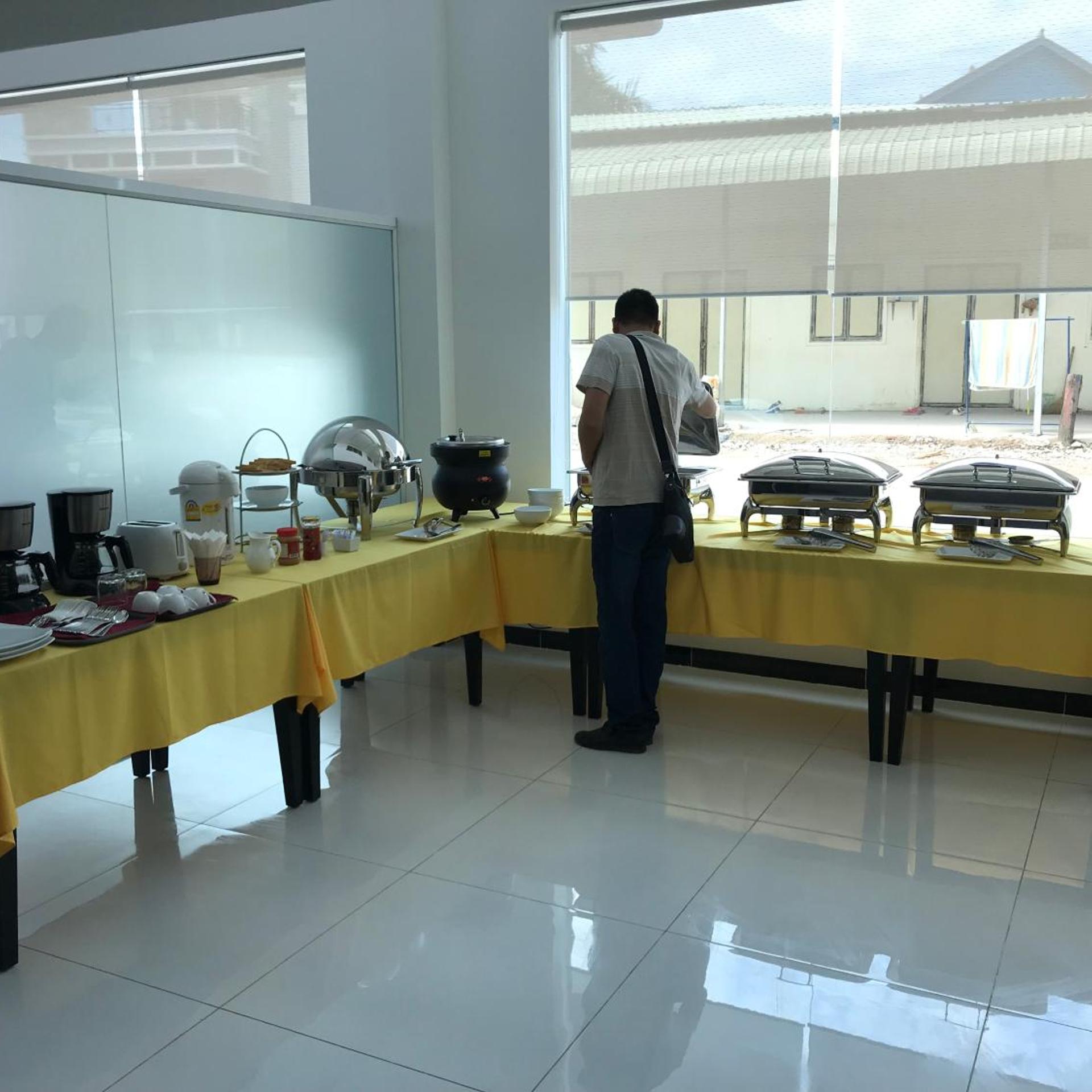 Apple Hotel Two - Near Phnom Penh Airport 27/49