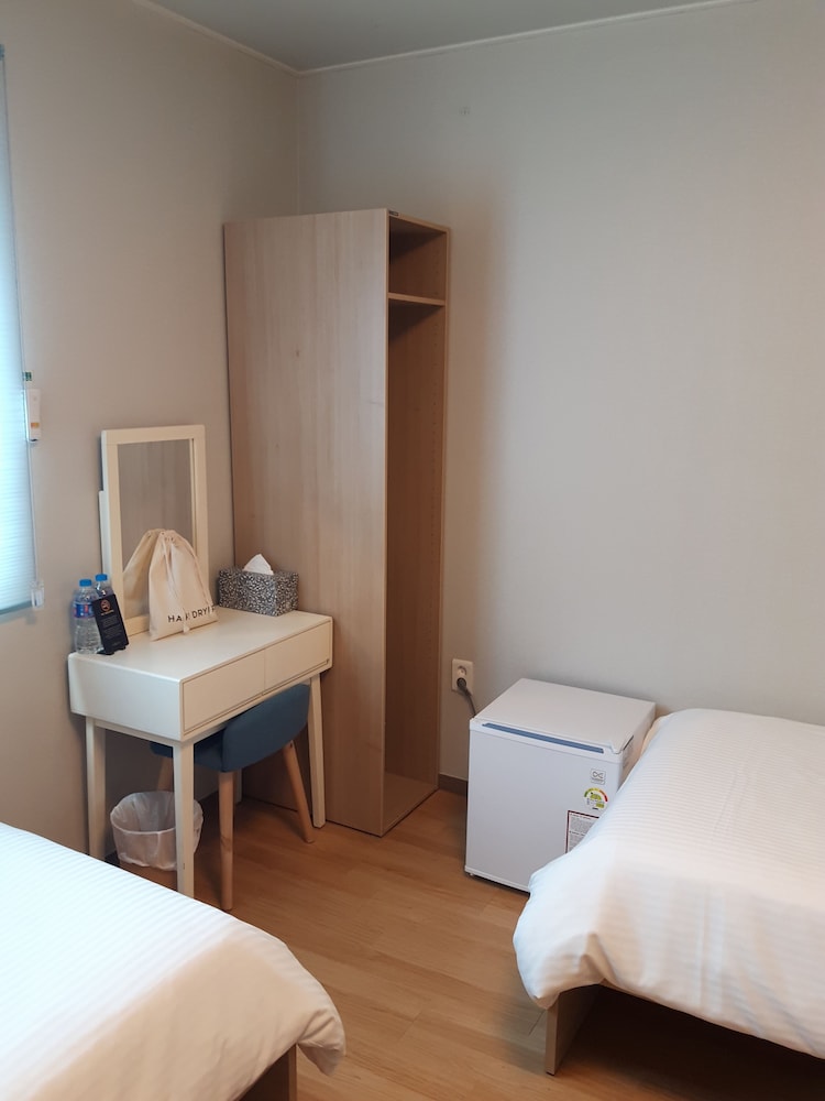Uniqstay Hostel And Suite 22/46