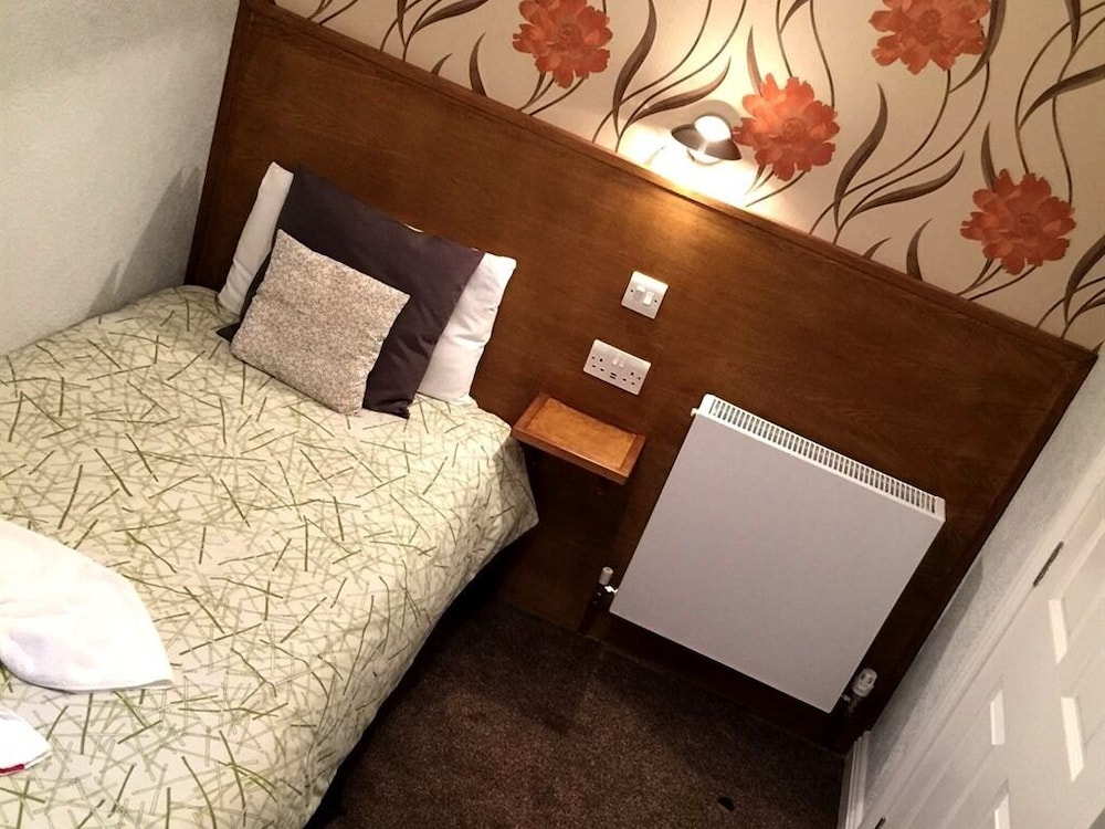 Charlotte Guest House 37/73
