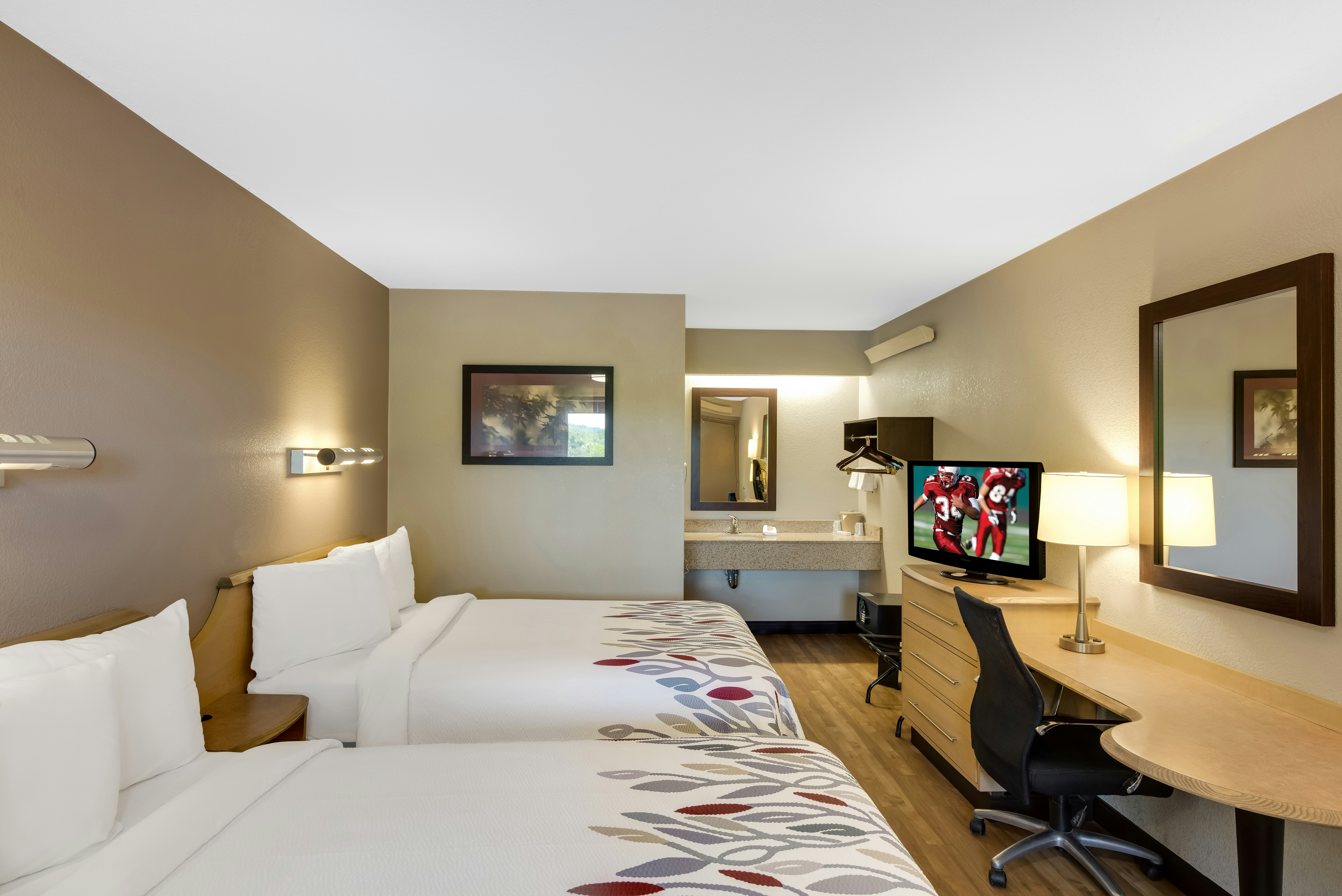 Red Roof Inn Asheville - Biltmore West 14/33