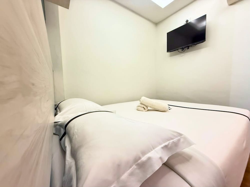 Smile Hotel Danau Kota 39/64