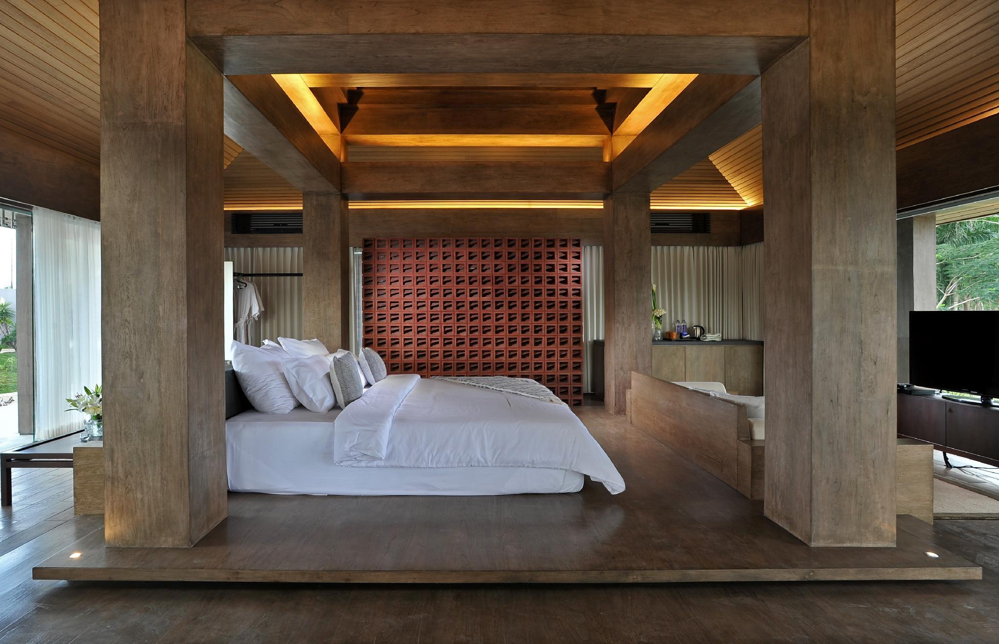 Djoglo Luxury Bungalow 16/44