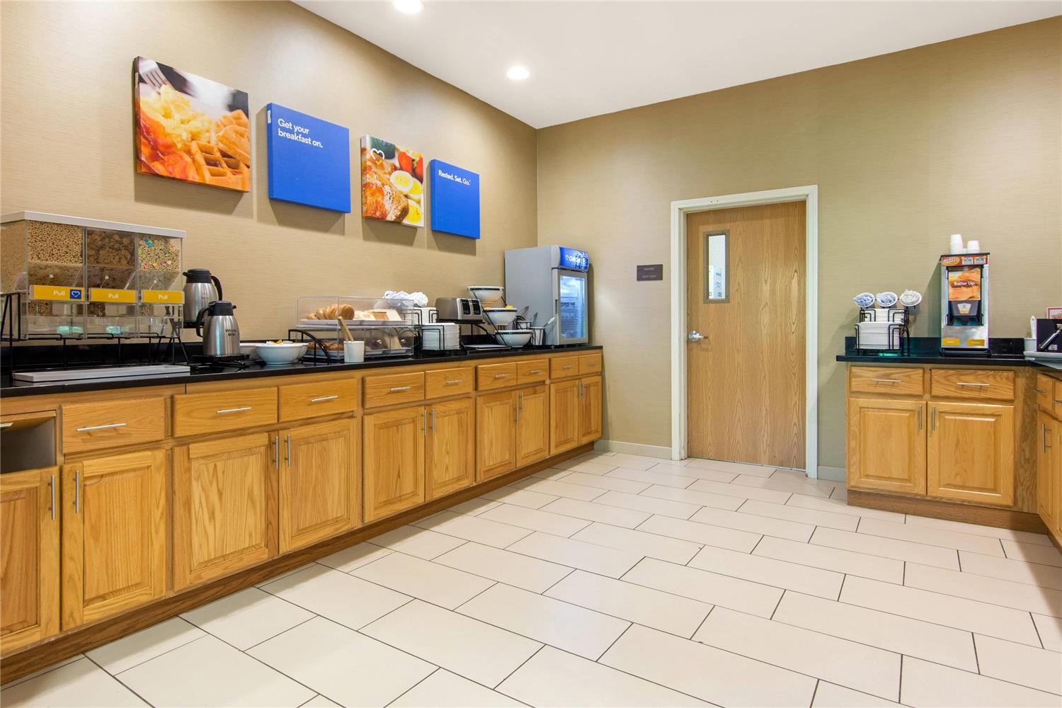 Comfort Inn & Suites Cooperstown / Milford 2/12
