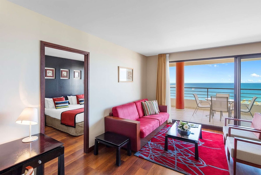 Ramada Hotel & Suites by Wyndham Noumea 21/37