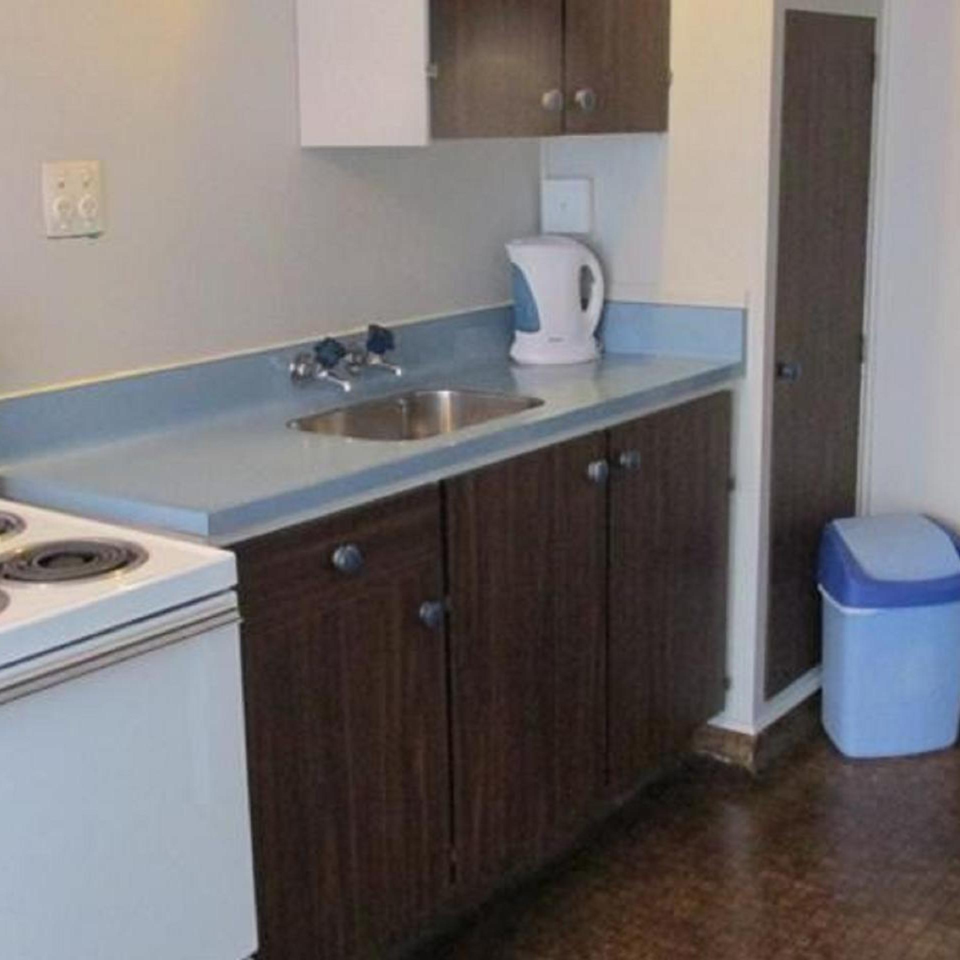 Camberley Court Motel 26/26