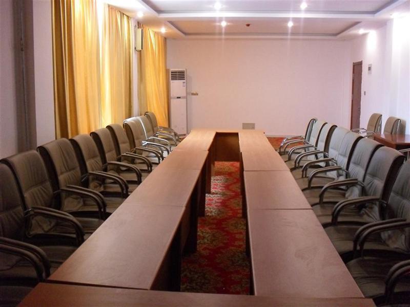 GreenTree Inn Jining Jinxiang Kuixing Road Express Hotel 20/22