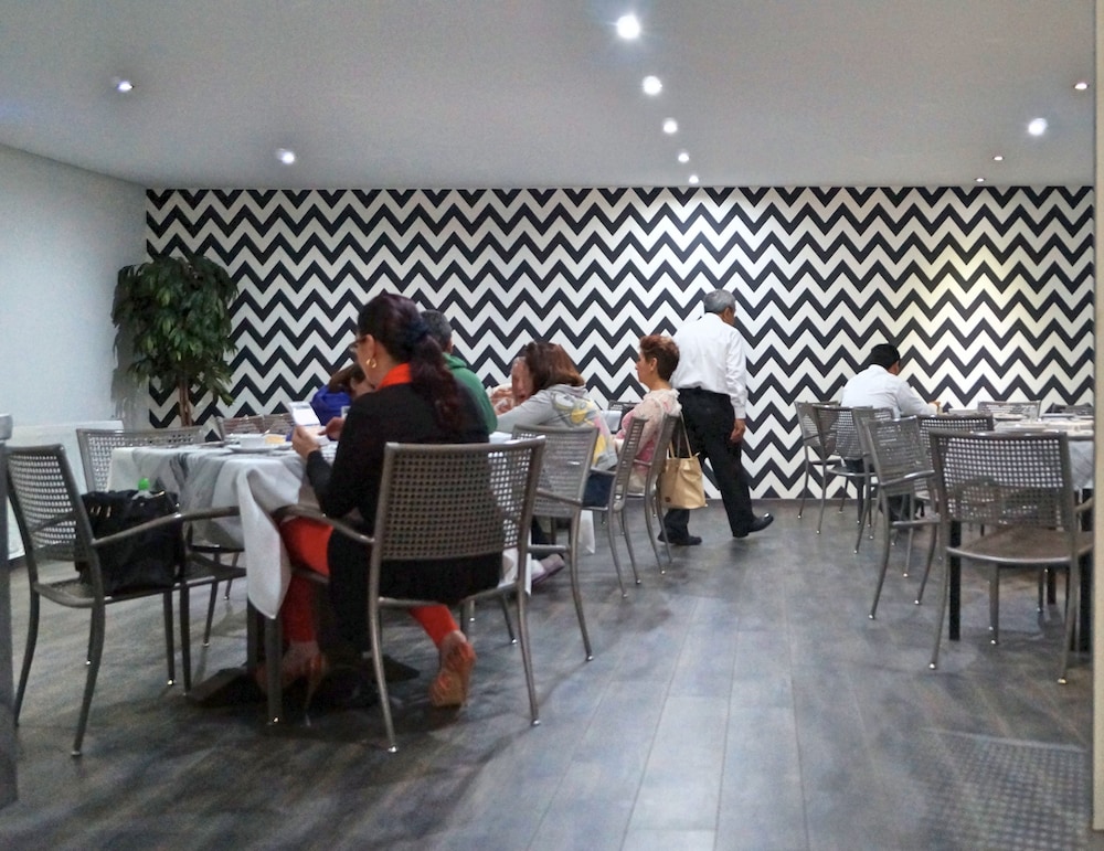 Suites Meson del Cid 22/26