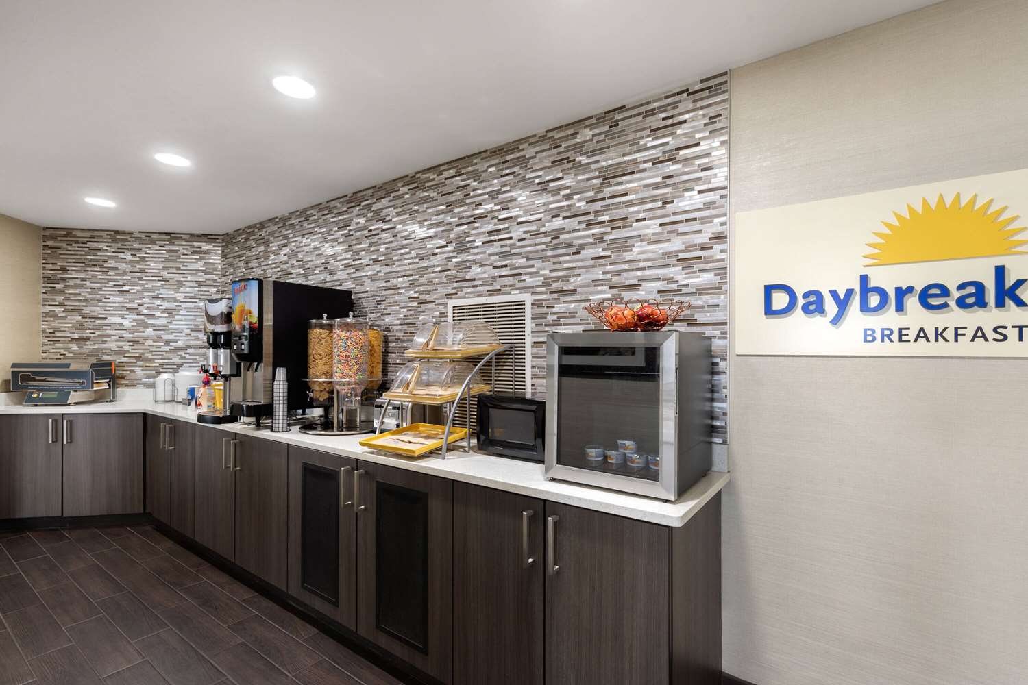 Days Inn by Wyndham Chattanooga Lookout Mountain West 4/35