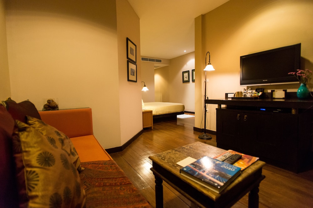 ARUN RESIDENCE 19/33