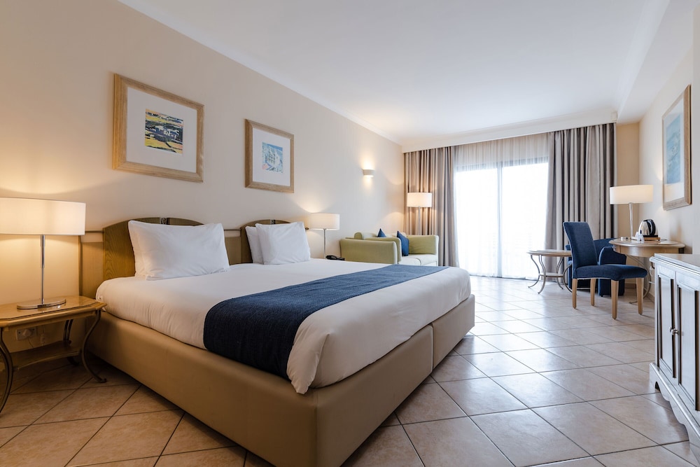 جناح جونيور بإطلالة على الحديقة، Maritim Antonine Hotel and Spa Malta 2/8