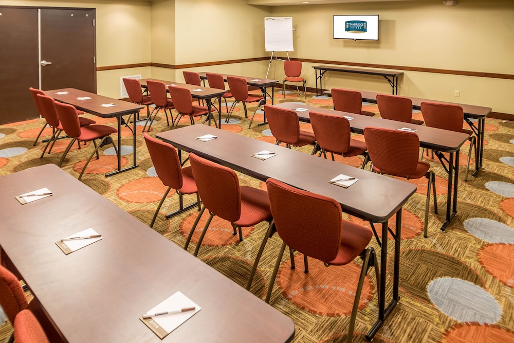 Staybridge Suites DENVER-STAPLETON 69/81