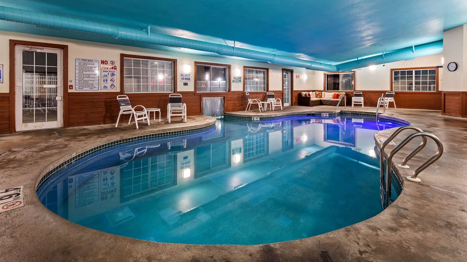 Best Western Dodgeville Inn & Suites 18/38