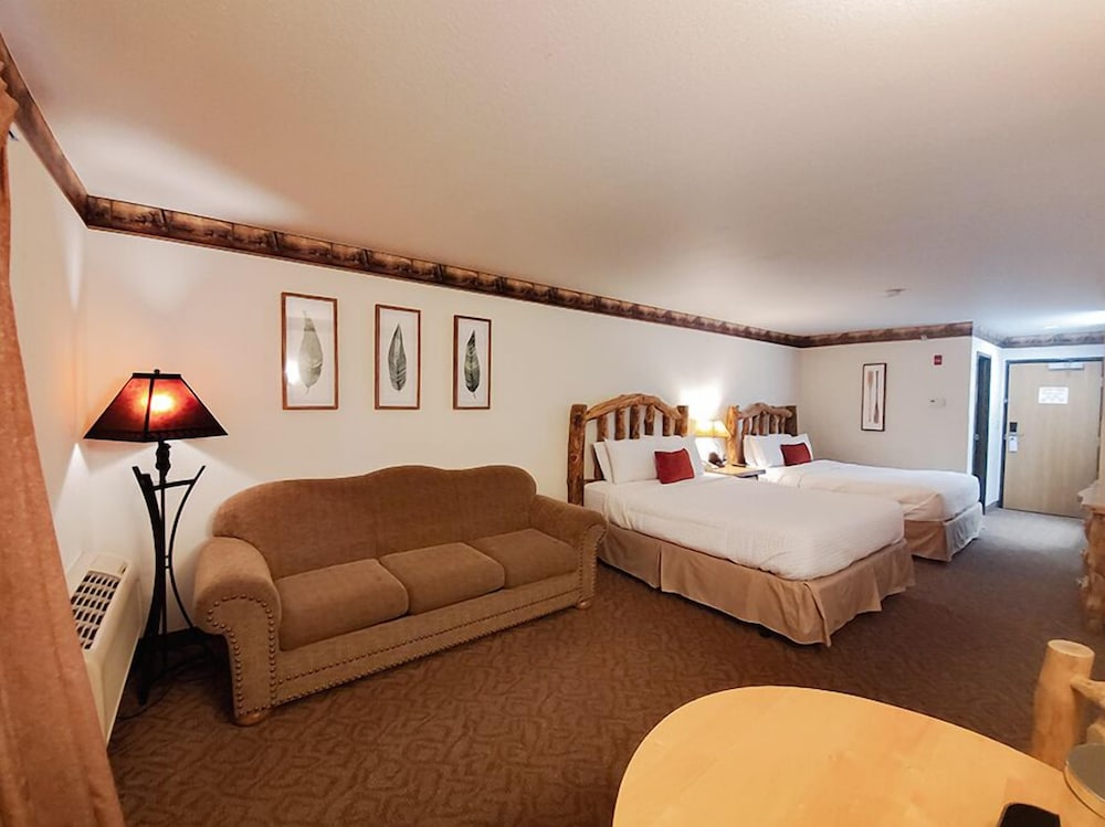 Grand Bear Resort at Starved Rock 25/57