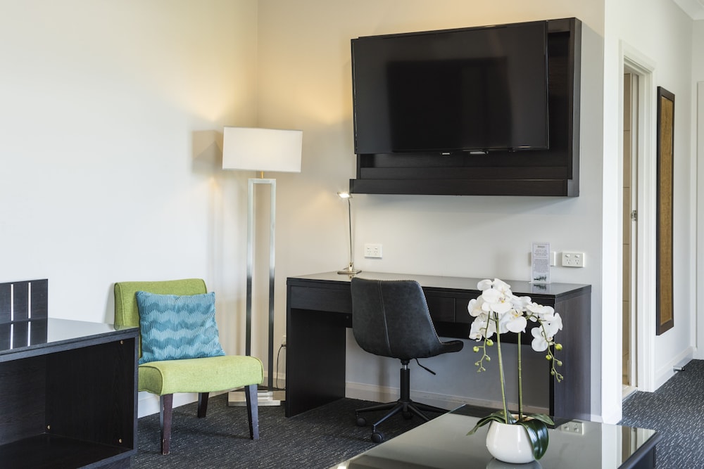 The Abbott Boutique Hotel 46/57