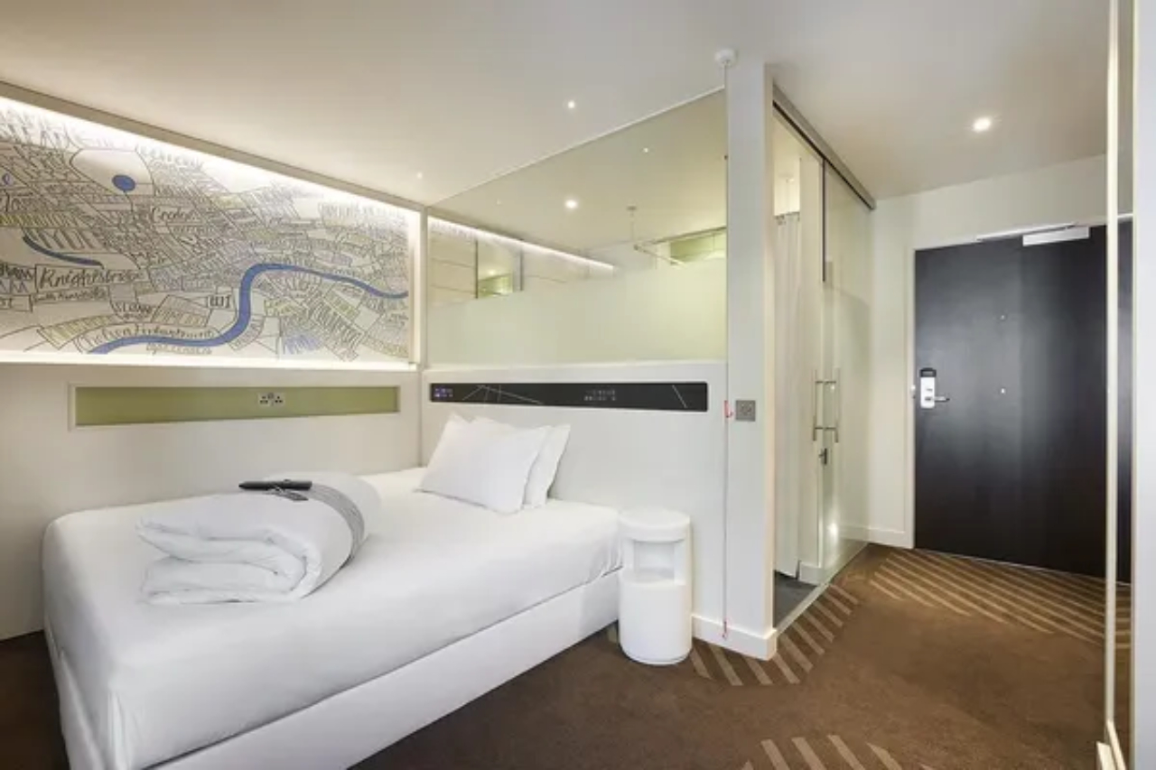 Hub by Premier Inn London Farringdon - Old Bailey 9/23