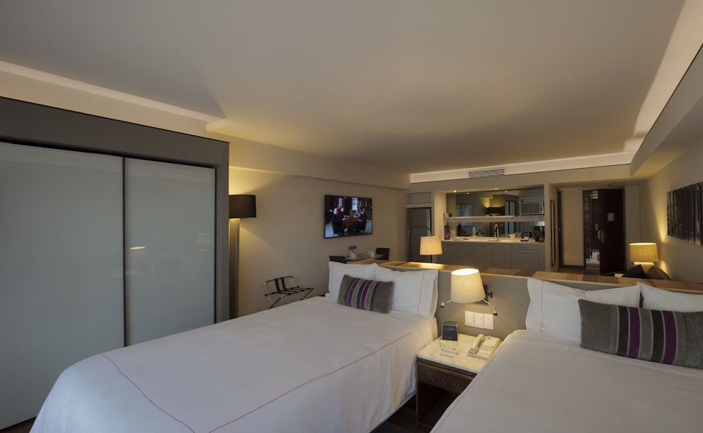 Las Suites 15/67
