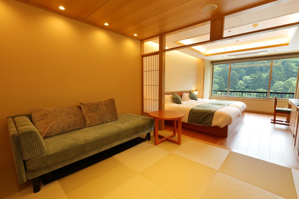 SHIKANOYU HOTEL 18/66