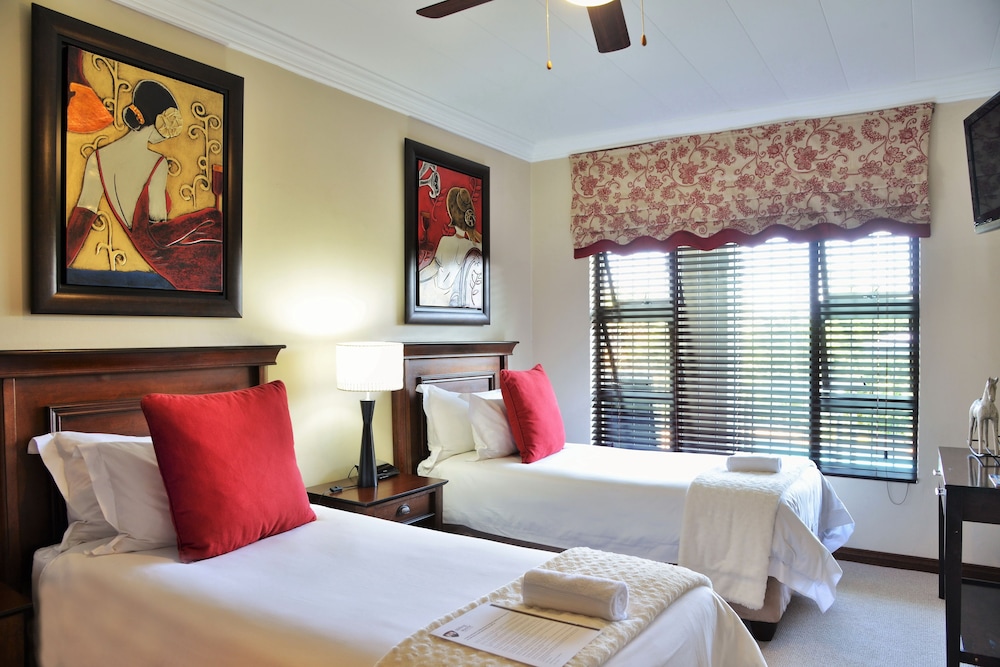 Stirling Manor Boutique Guest House 8/50
