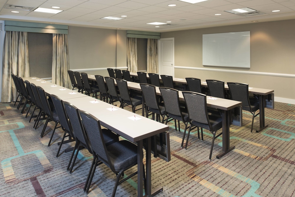 Residence Inn Toledo Maumee 20/28