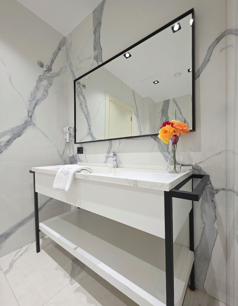 Valza Boutique Hotel 64/64