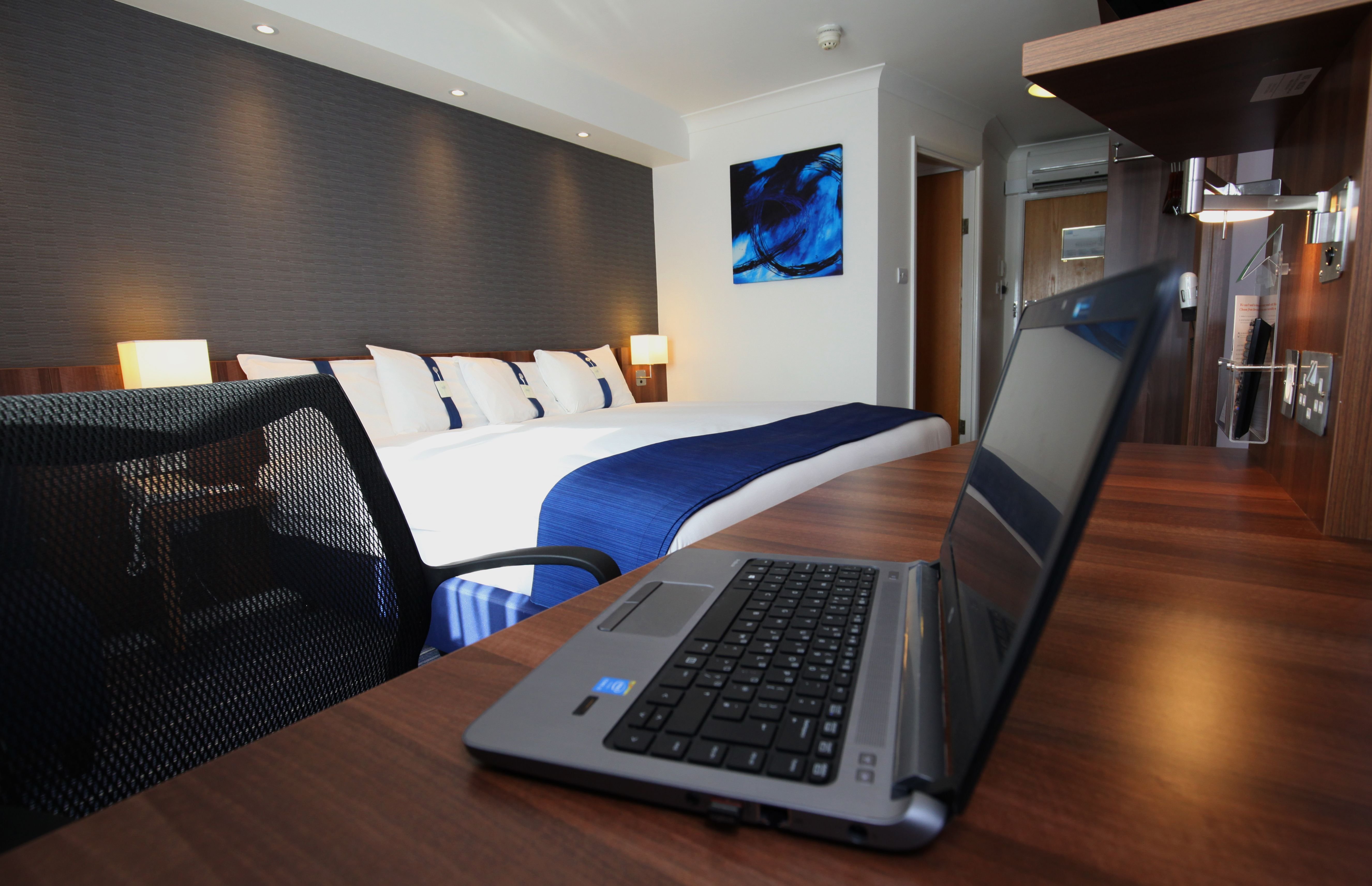 HOLIDAY INN EXPRESS YORK 34/72