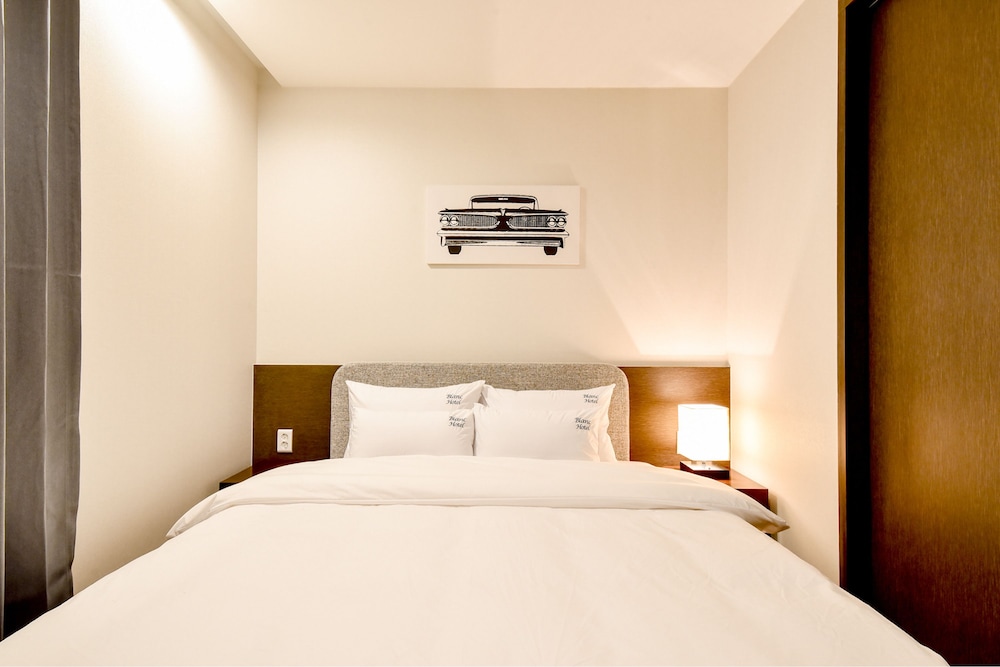 Blanc Business Hotel 12/50