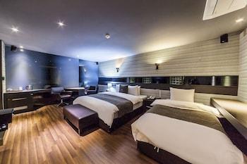 Suite, 2 Double Beds