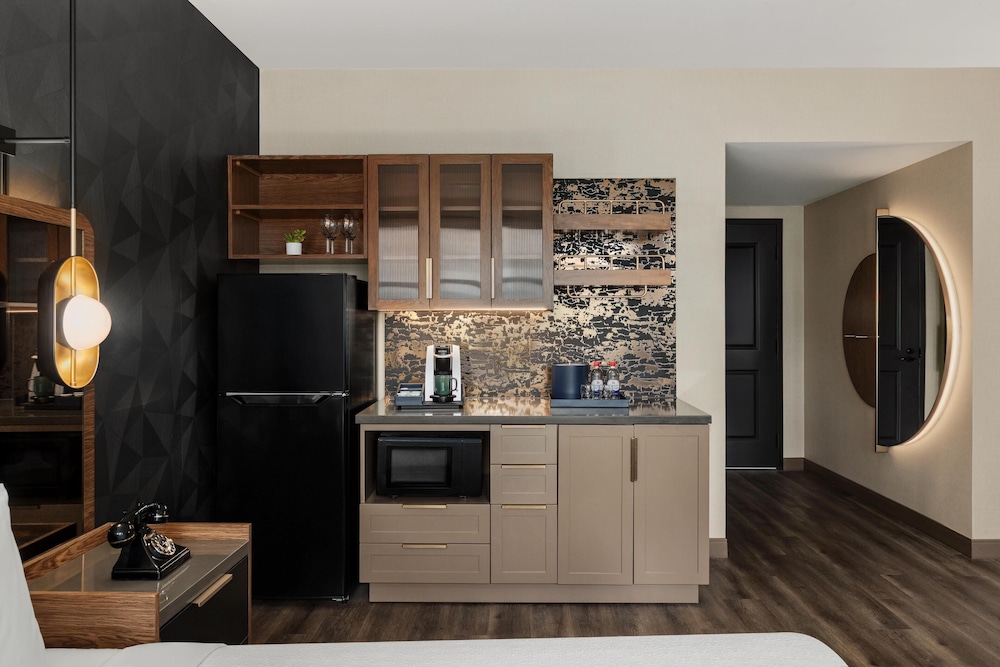 The Berkeley Richmond, Outset Collection by Hilton 60/65