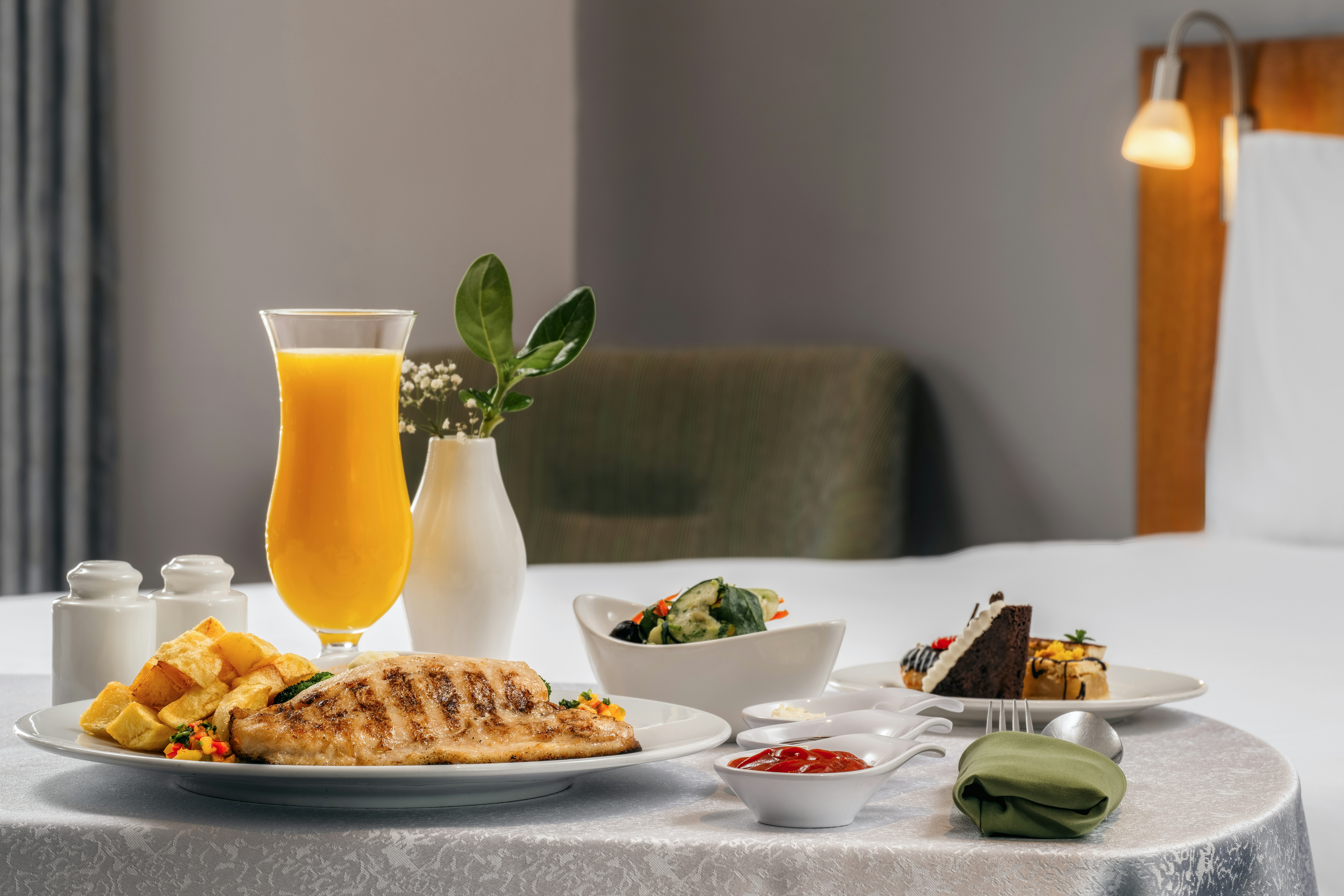 Holiday Inn Nairobi Two Rivers Mall an IHG Hotel 32/50