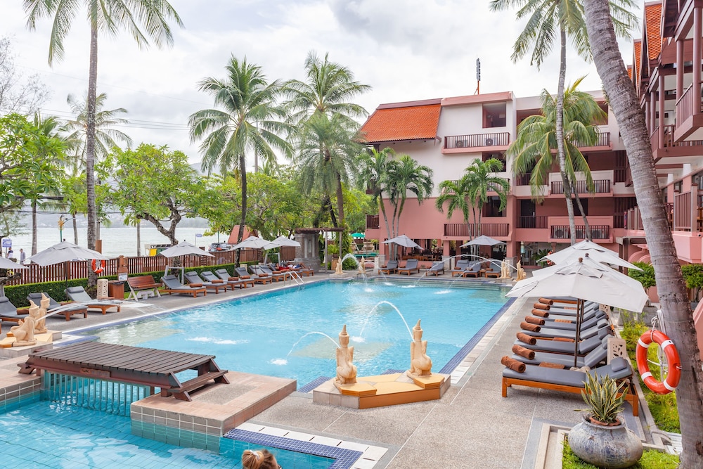 Seaview Patong Hotel 7/69