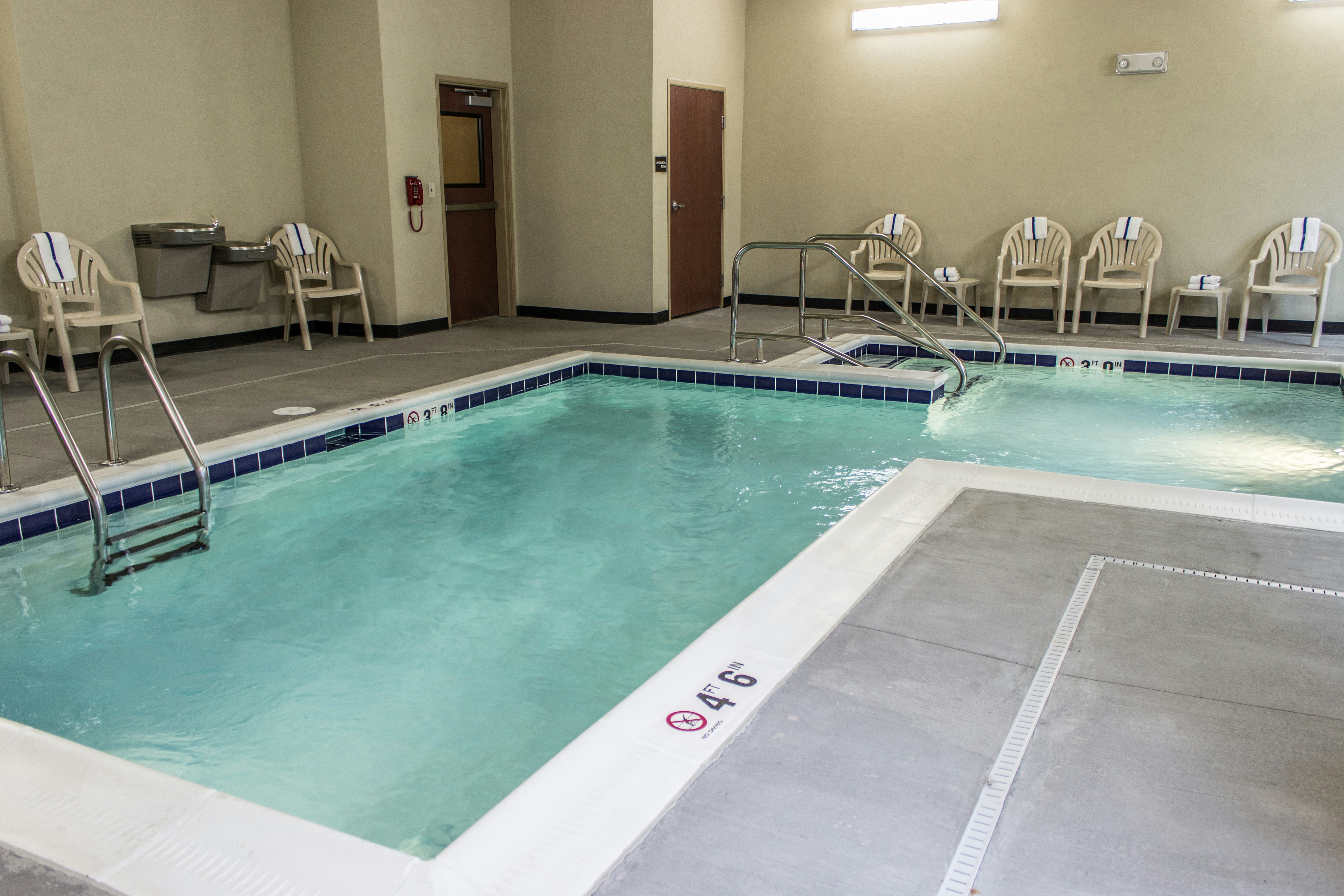 Cobblestone Hotel & Suites - Chippewa Falls 20/49