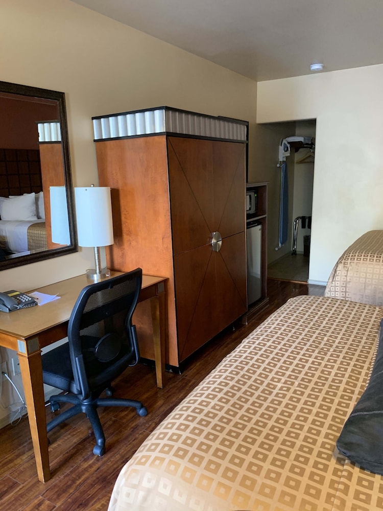 Matterhorn Inn Ouray 51/56