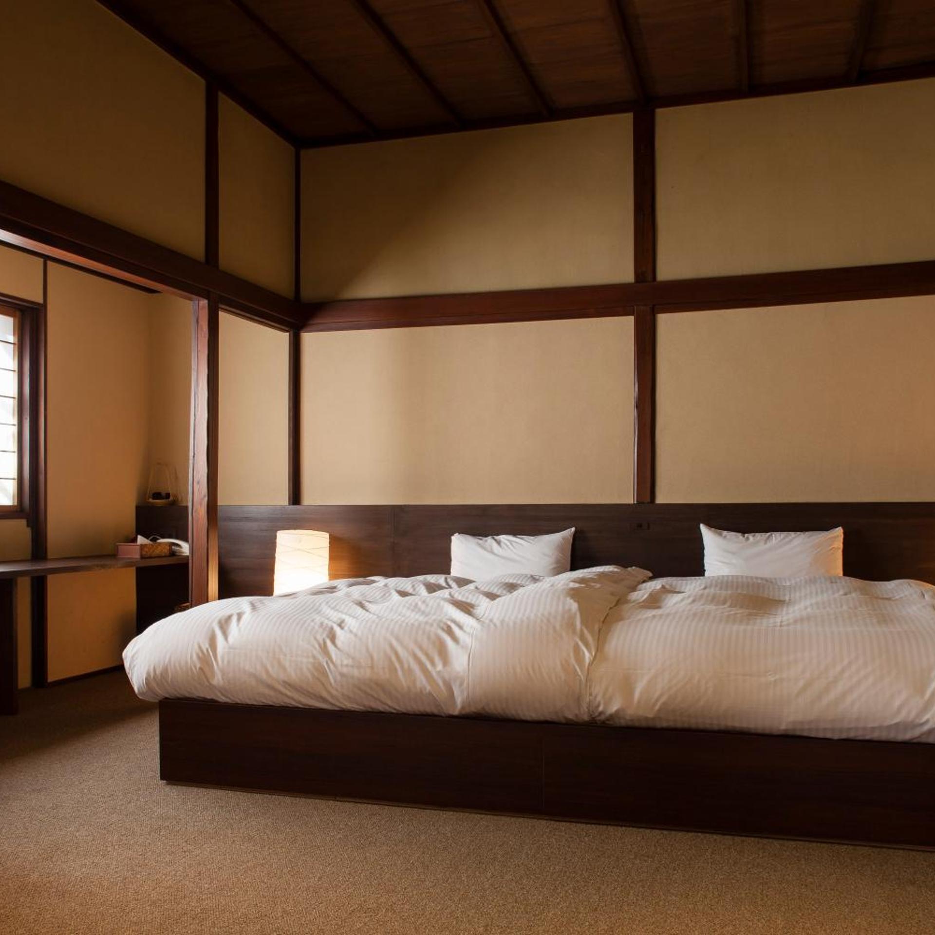 Interior, Deluxe, Indoor Spring Bath