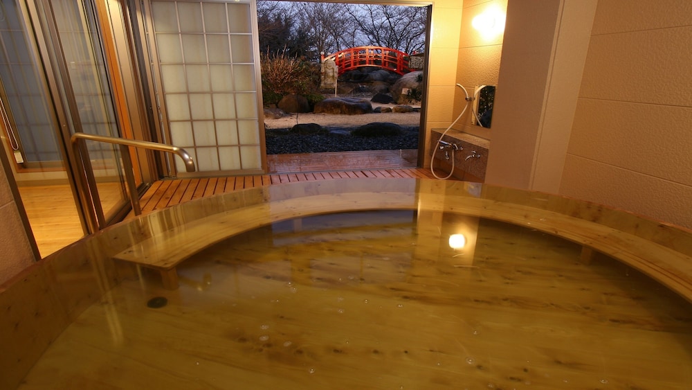 Hotel Kaminoyu Onsen 18/43