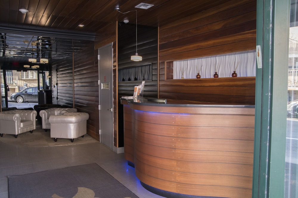 Condor Hotel by LuxUrban, Trademark Collection 5/50