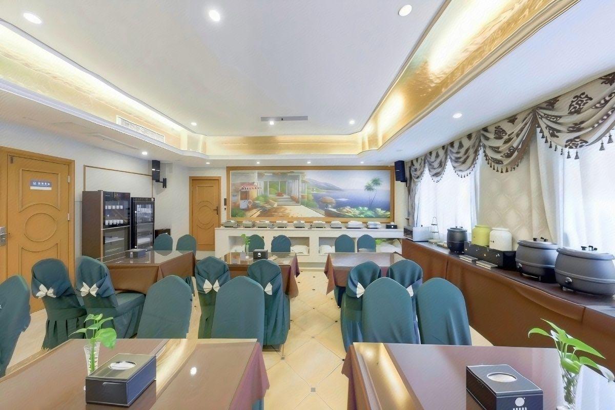 Vienna Hotel (Nanjing Puzhu Middle Road) 19/29