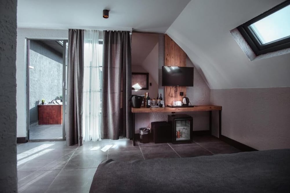 Mielo Lara Hotel 47/47