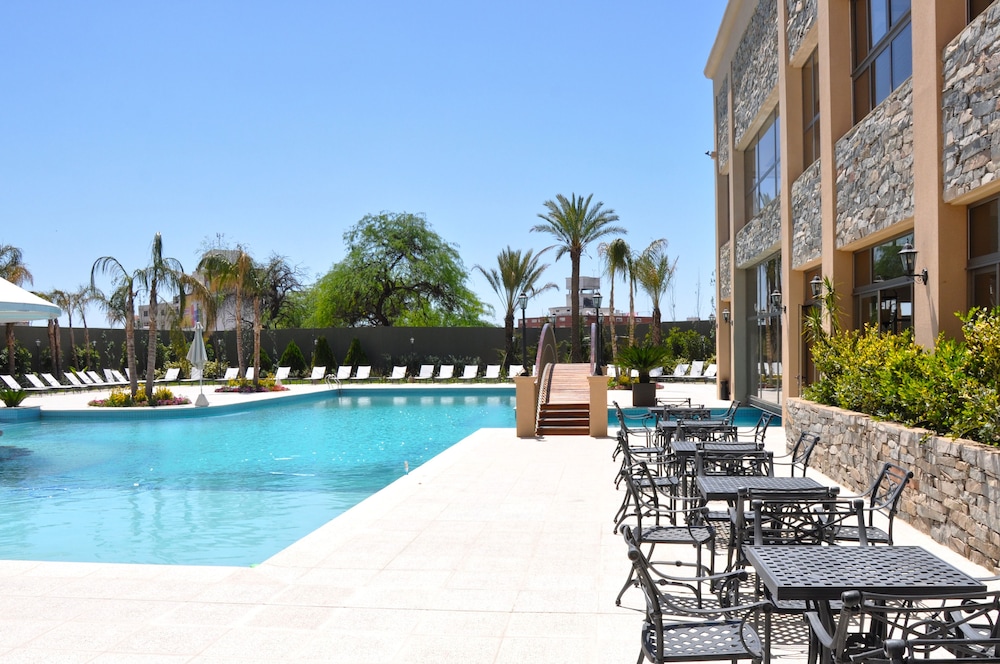 Amerian Hotel Casino Carlos V 61/63