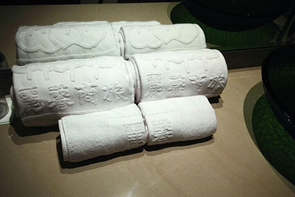 Leesing Hotel Fongshan photo2